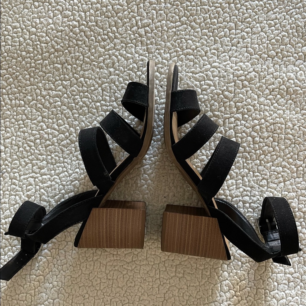 Black strappy sandals with heel